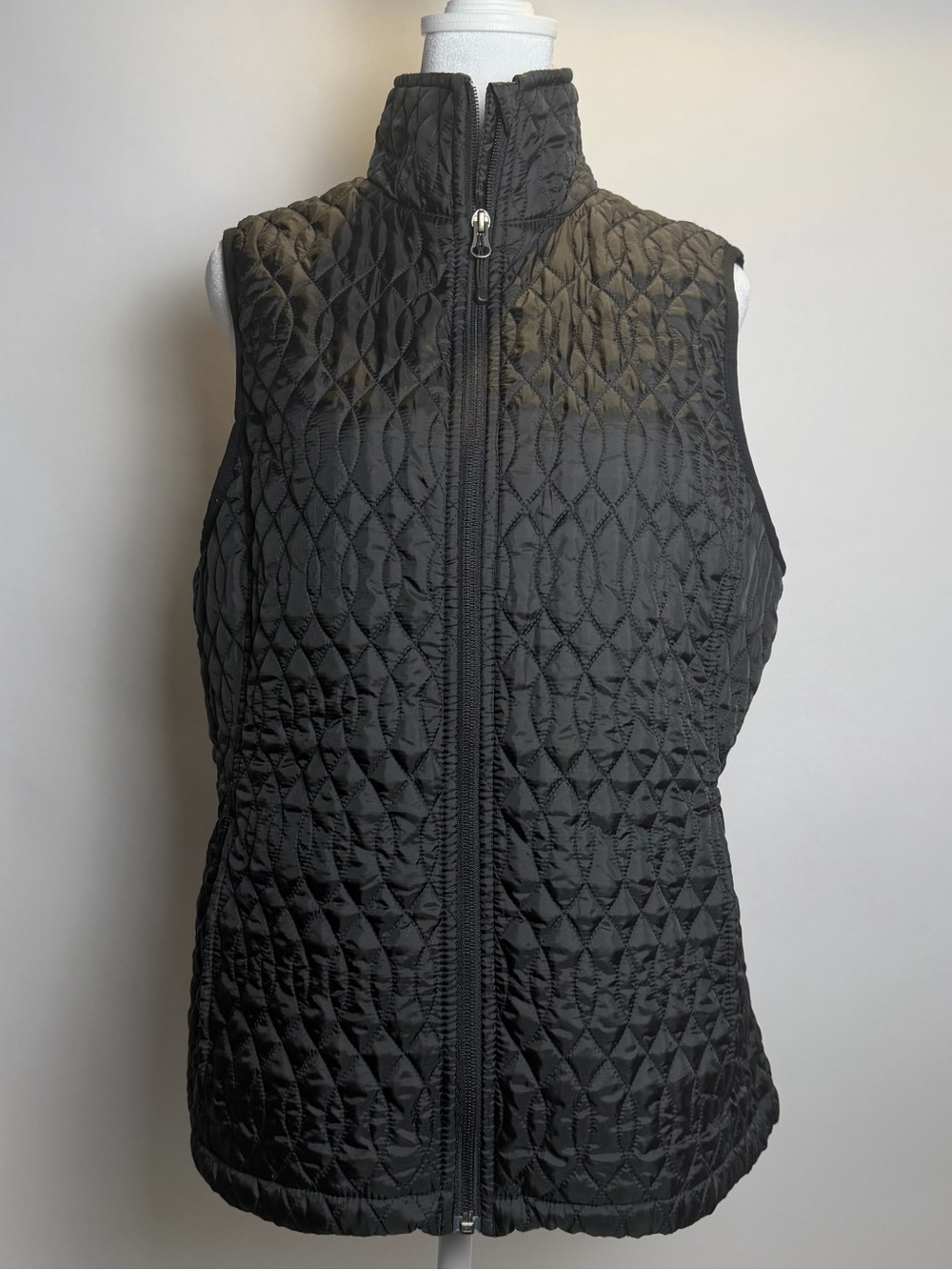 Lands' End Quilted Black Zip-Up Women's Vest